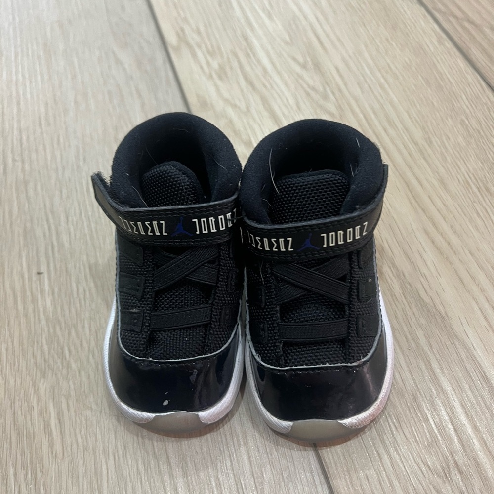 Jordan Kids Black and White Sneakers